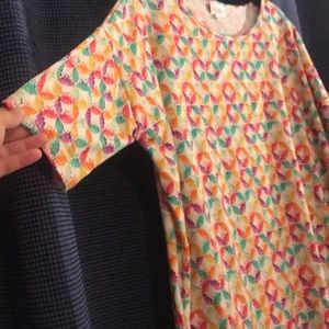 ⭐️LuLaRoe tunic/top!⭐️